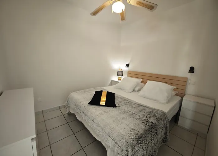 Village Naturiste Concupiscence Apartment *